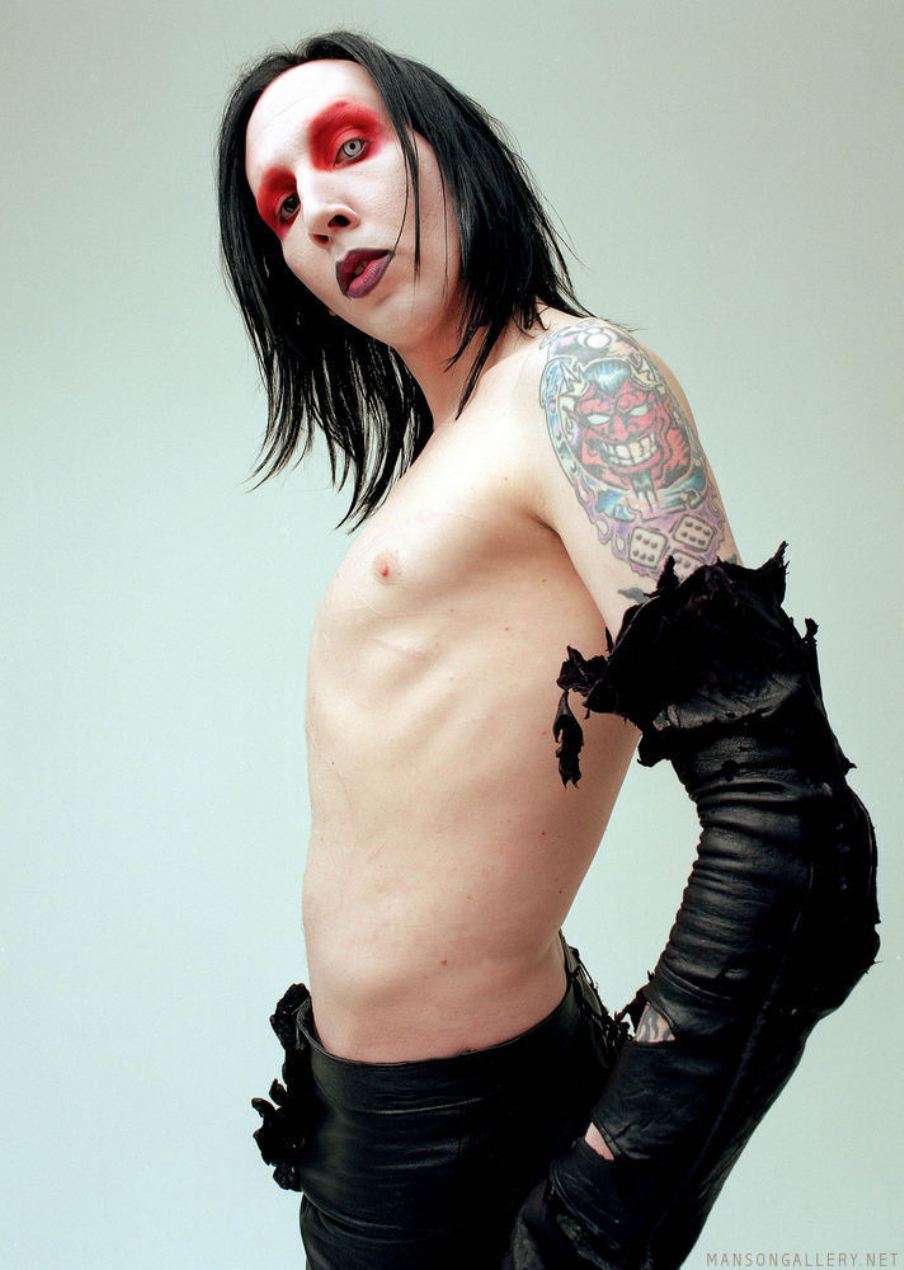 Marilyn-Manson-marilyn-manson-29937498-904-1270